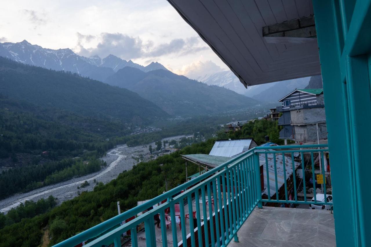 Хостел The Vagabond Manali Екстер'єр фото
